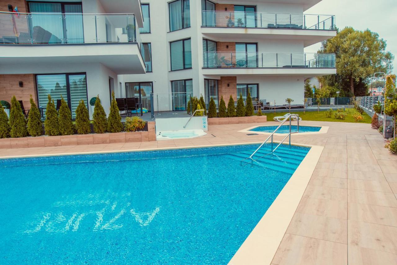 Azure Mare Apartamenty B&M Колобжег Екстер'єр фото